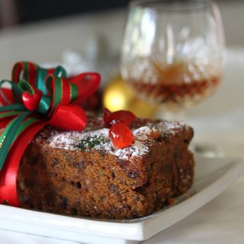 Moist Christmas Fruit Cake - super flavorful fruit cake recipe that is moist and sure to please this holiday season, get the recipe | rasamalaysia.com
