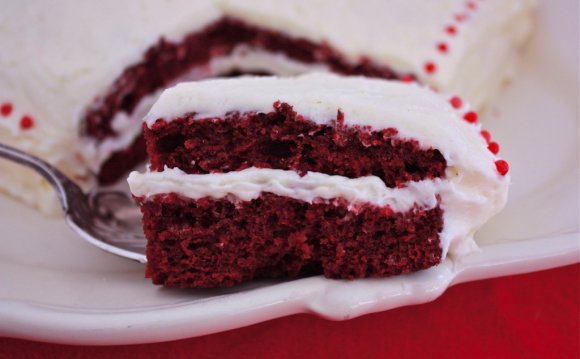 A red velvet cake confession