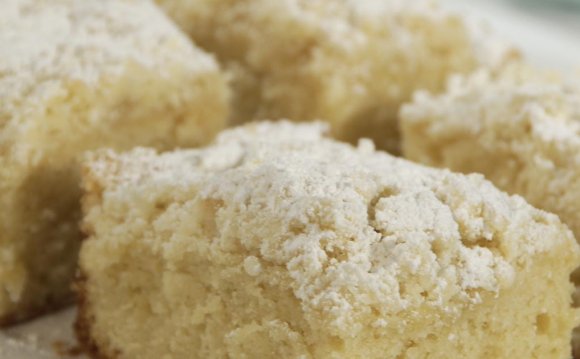 Classic Crumb Cake Recipe