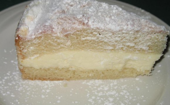 Meal: lemon cream cake.