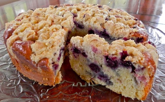 Blueberry Ricotta Coffee Cake