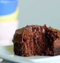 A rich & gooey chocolate mug dessert you are able to within the microwave oven,  under 200 calories for the whole thing! Comprehensive meal: http://chocolatecoveredkatie.com/2011/11/06/one-minute-chocolate-cake/