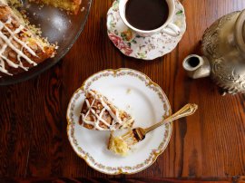 A traditional dish and record for Sour Cream Coffeecake from meals historian Gil Marks regarding History cooking area