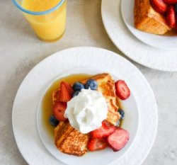 Angel Food French Toast I howsweeteats.com