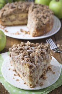 do you want for fall cooking? Cinnamon Apple Crumb Cake may be the perfect dessert for sharp climate coming up.