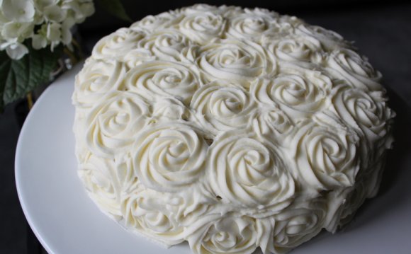 Pineapple Cake with Cream cheese Frosting recipe