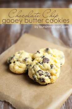 Chocolate Chip Gooey Butter Cookies #recipe by bunsinmyoven.com