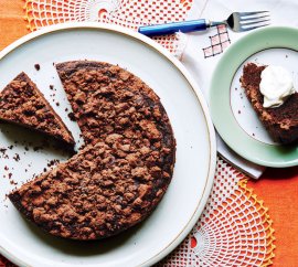 chocolate-rye-crumb-cake