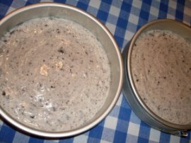 oreo cookie cake ready to bake