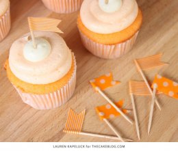 Creamsicle Cupcake Recipe | by Lauren Kapeluck for TheCakeBlog.com