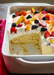Easy Summer Cake with Fruit & Cream