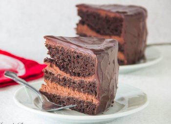 For severe chocolate enthusiasts! This decadent chocolate cake with chocolate mousse filling may be the thing to satisfy your chocolate craving!