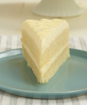 Lemon Cream Cake is an all-out lemon dessert knowledge! It is therefore deliciously cool, creamy, and downright fabulous! - Bake or Break