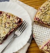 Raspberry Cream Cake Slice