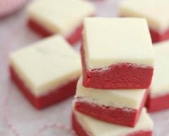 Red velvet fudge, with a cream cheese frosting fudge layer. Naturally gluten-free!