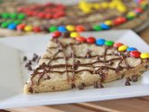 Chocolate Chip Cookie Cake recipe easy