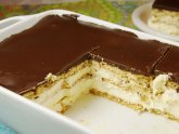 Chocolate Eclair Cake recipe graham crackers